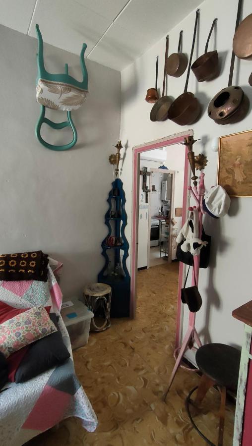 Apartament Volca Aiguanegra Sant Joan les Fonts Ngoại thất bức ảnh